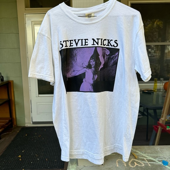 Other - Size Large never worn Stevie Nicks shirt double side print